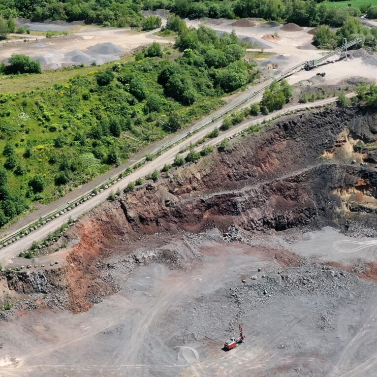 Mineralien Vulkaneifel im Abbaugebiet